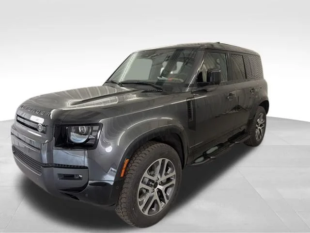 2026 Land Rover Defender 110 X-Dynamic SE P400's photo