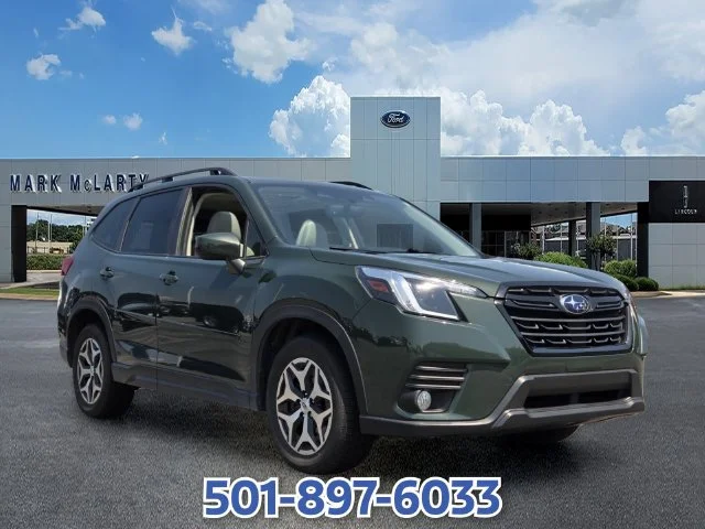 Used 2022 Green Subaru Premium image 7