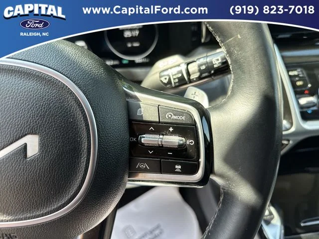 Used 2023 Silver Kia X-Line SX Prestige image 24