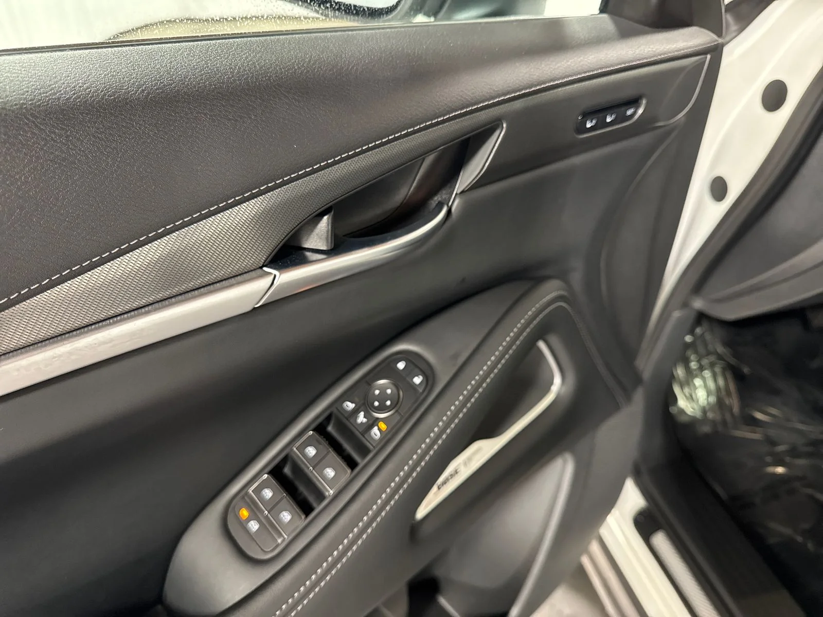 2025 INFINITI QX60 LUXE - Photo 16
