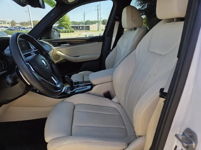 Used 2019 Mineral White Metallic BMW sDrive30i image 13