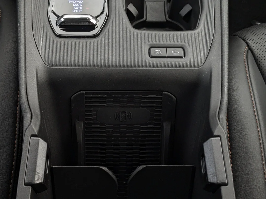 New 2026 White Jeep Limited - - 4x4 - 1.6L Turbo Hybrid - Power Liftgate - Wireless Charging & More! image 25