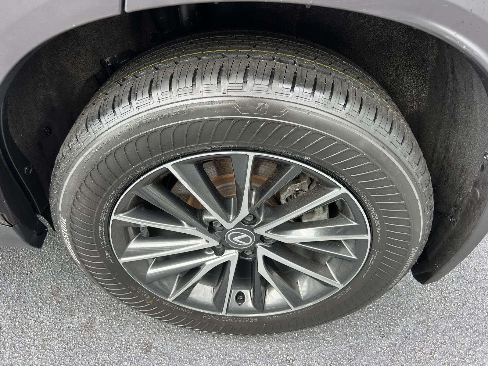 Certified Used 2024 GRAPHITE BLACK GF. Lexus 350 Premium image 20