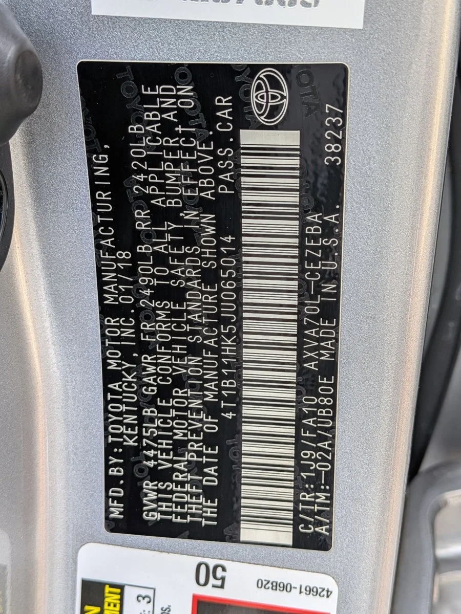 Used 2018 Celestial Silver Metallic Toyota L image 23