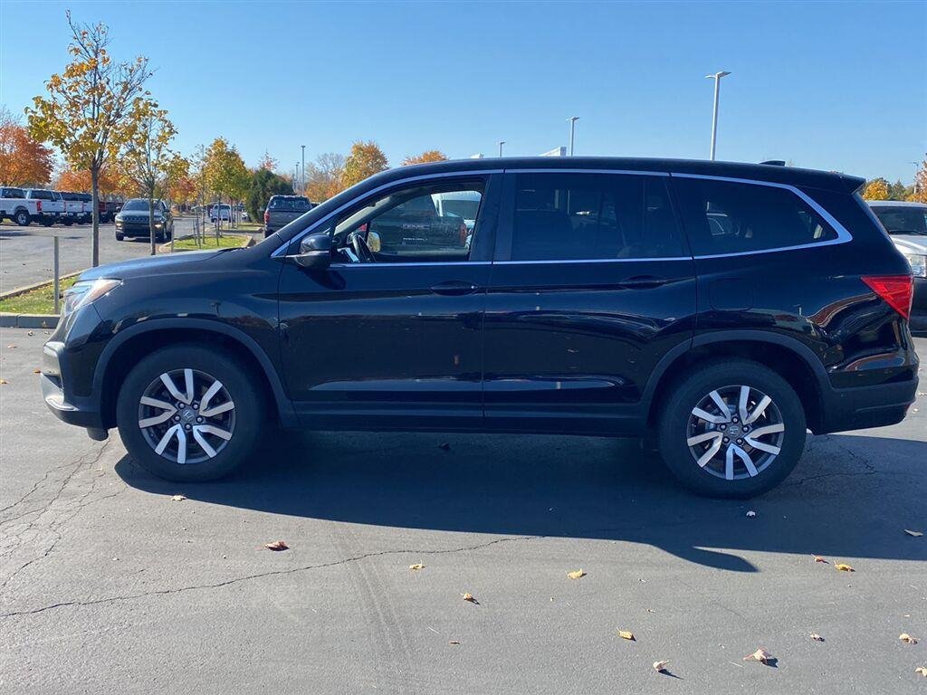 Used 2020 Crystal Black Pearl Honda EX-L image 8