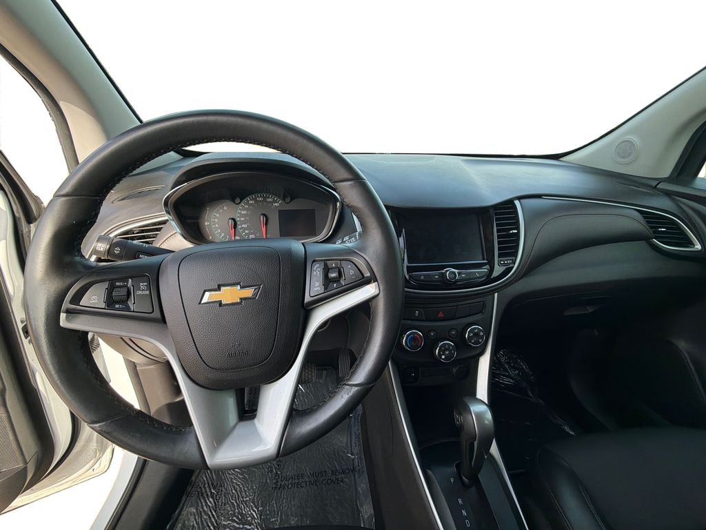 2022 Chevrolet Trax LT - Photo 21