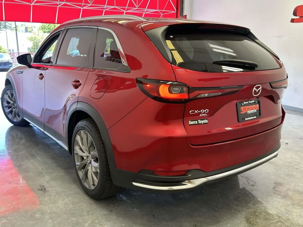 Used 2024 Red Mazda 3.3 Turbo Premium image 5