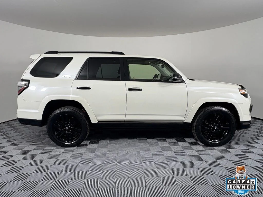 Used 2021 White Toyota Nightshade image 7