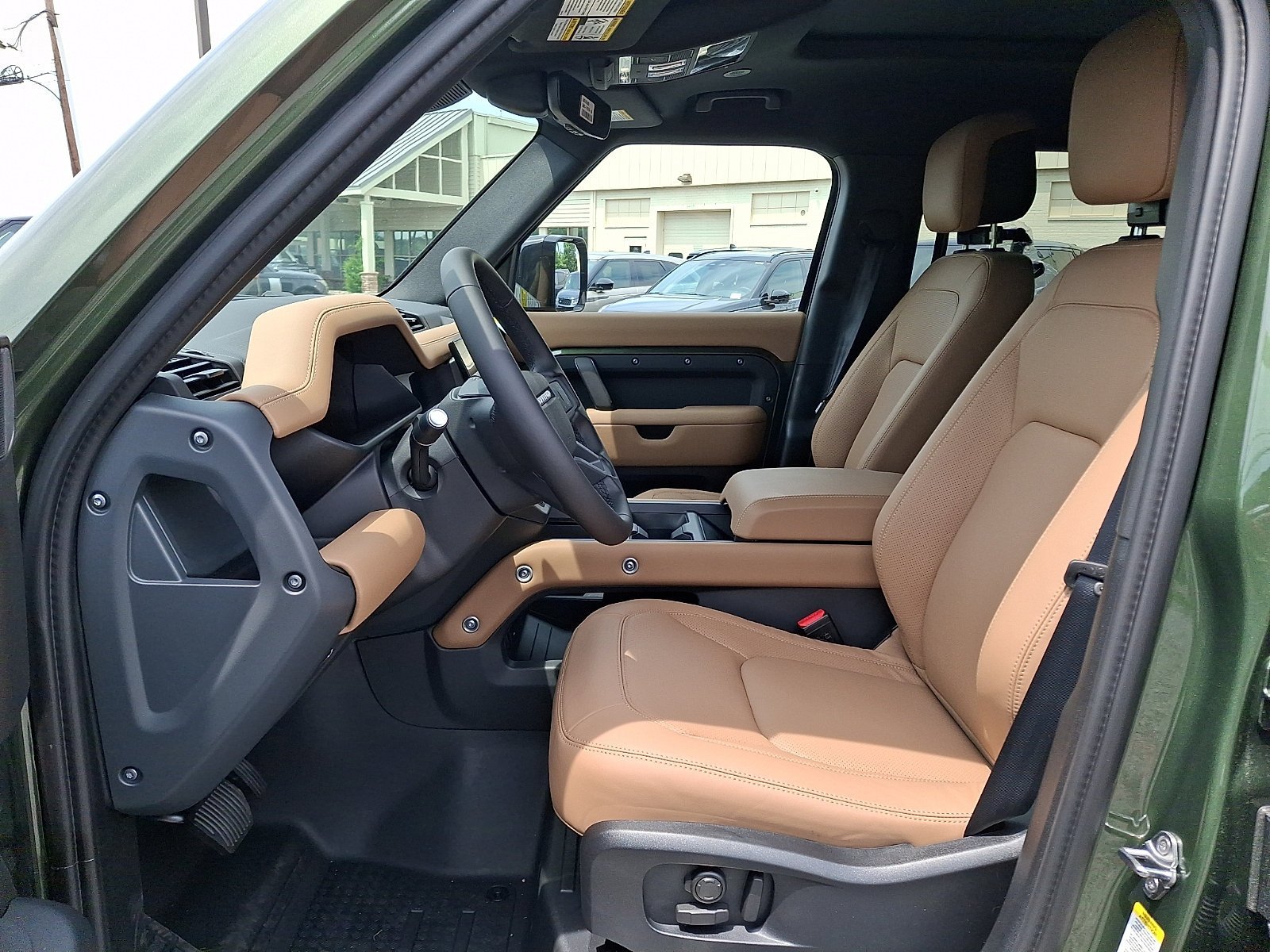 New 2026 Woolstone Green LAND ROVER X-Dynamic SE image 9