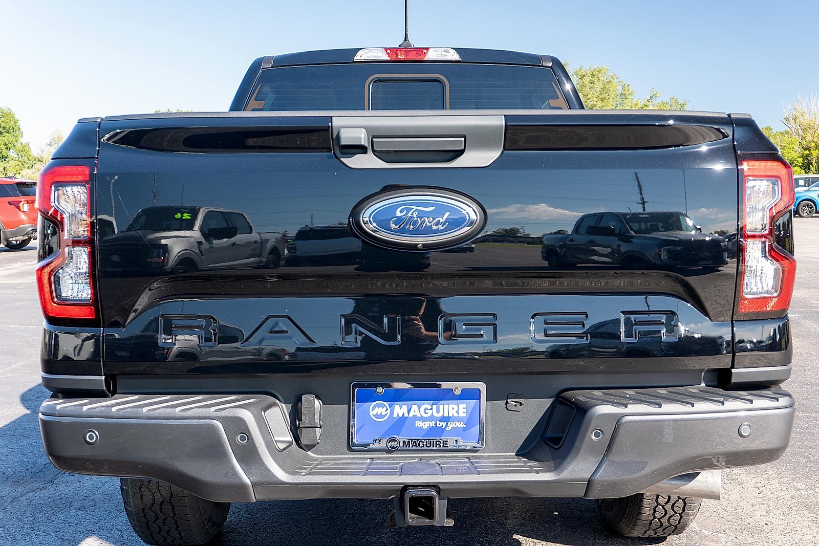 New 2026 Shadow Black Ford XLT image 6