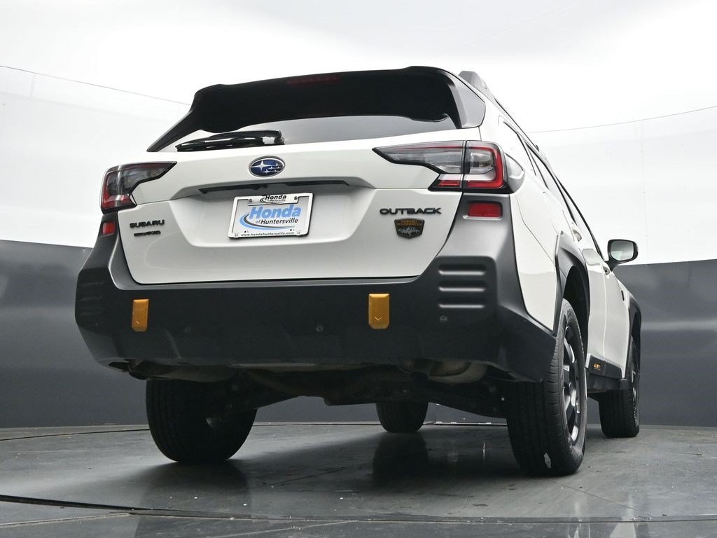 Used 2023 Crystal White Pearl Subaru Wilderness image 25