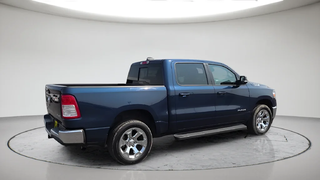 Used 2022 Blue Ram Big Horn/Lone Star image 9