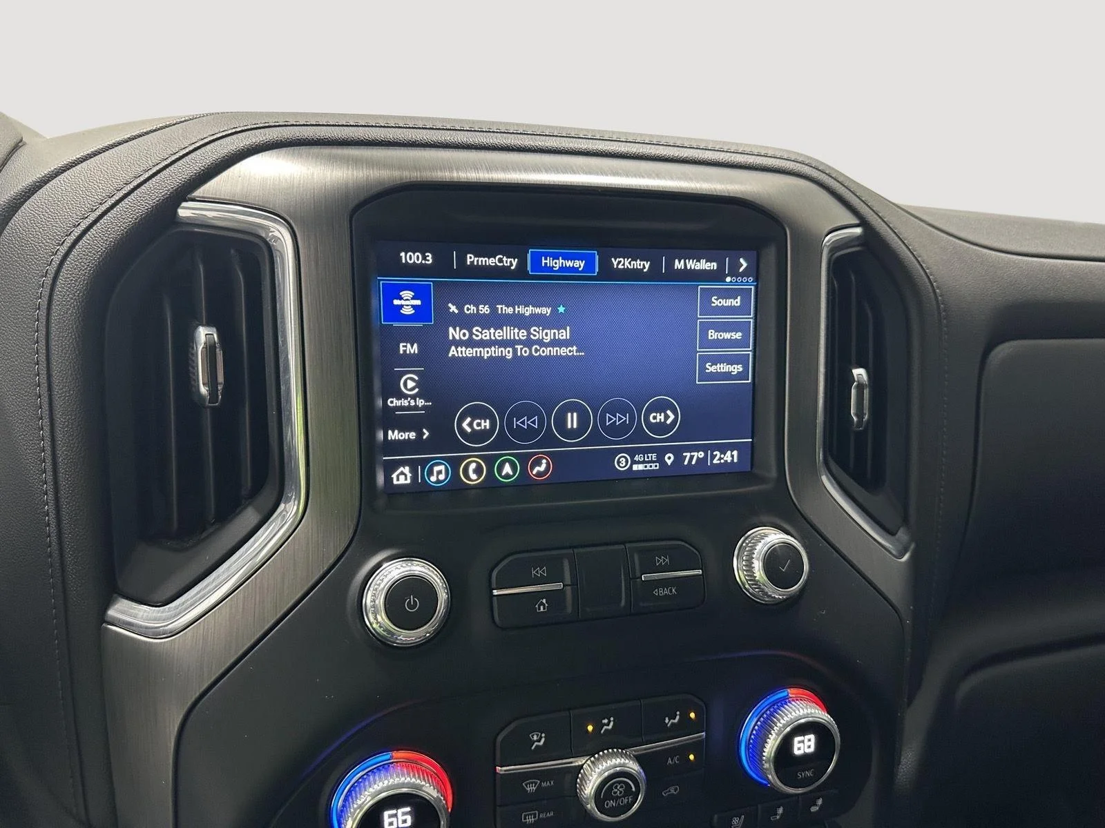 Used 2022 SUMMIT WHITE GMC Denali image 12