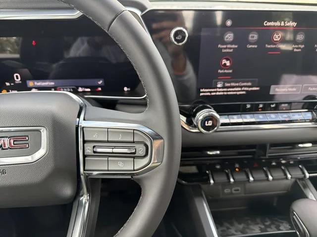 New 2026 Onyx Black GMC Elevation image 29