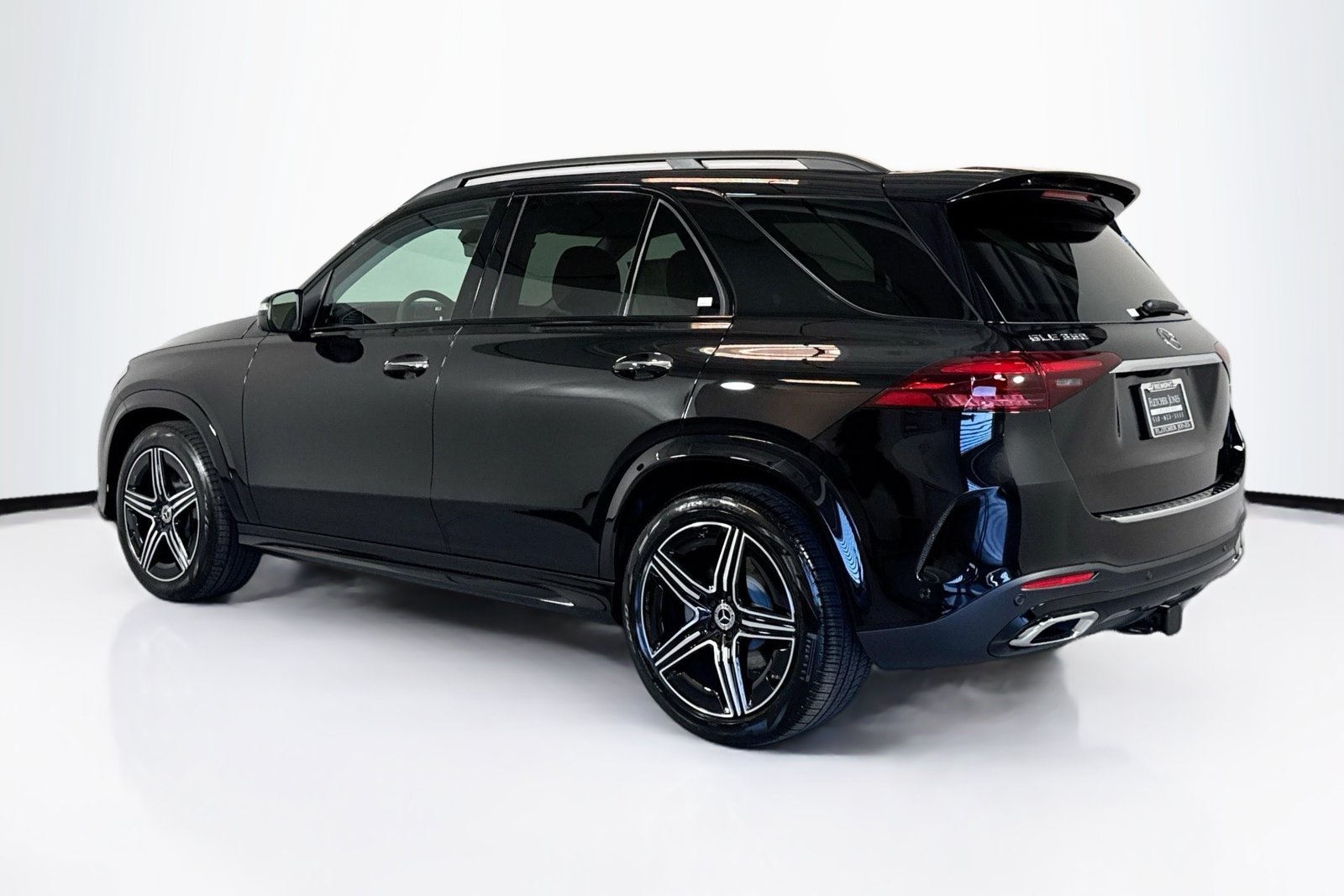 New 2026 Obsidian Black Metallic Mercedes-Benz GLE 350 image 7