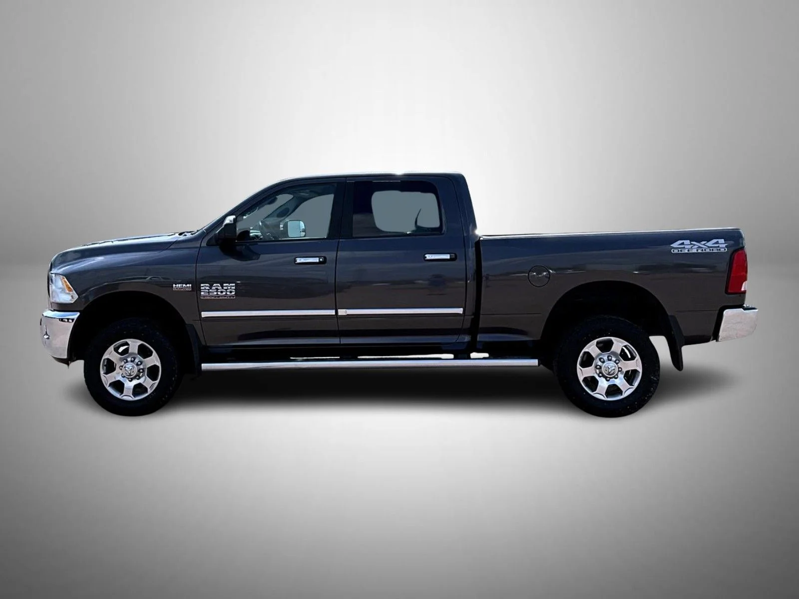 Used 2017 Gray Ram Big Horn image 8