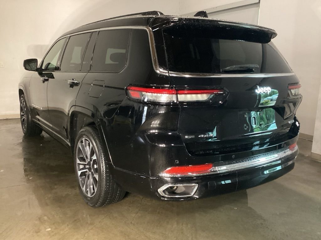 Used 2023 Black Jeep Overland image 11