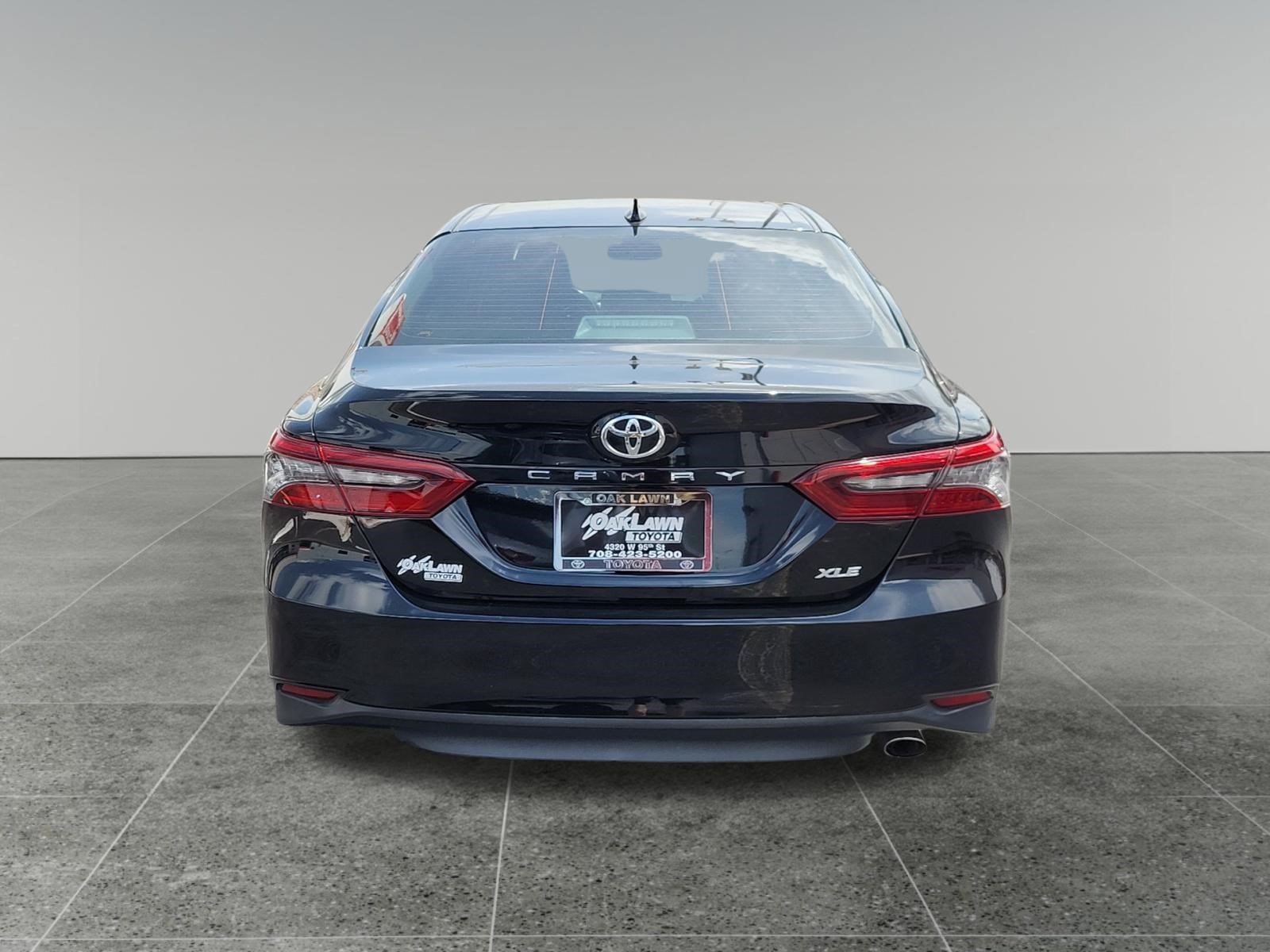 2022 Toyota Camry XLE - Photo 6