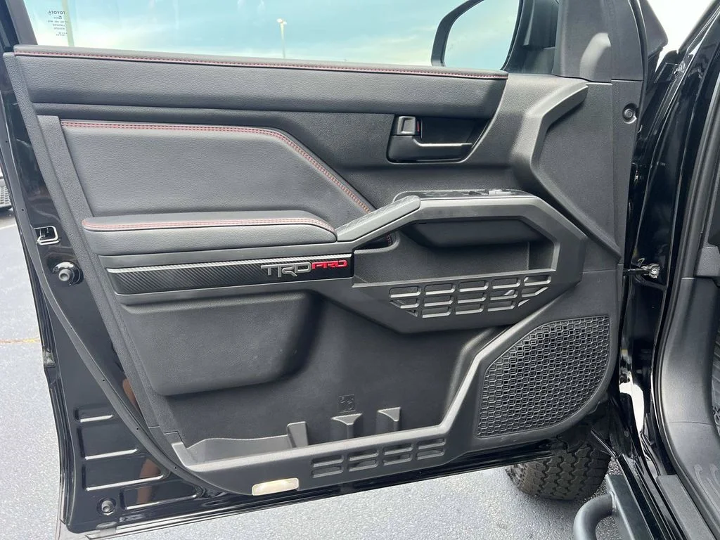 Used 2025  Toyota TRD Pro image 22
