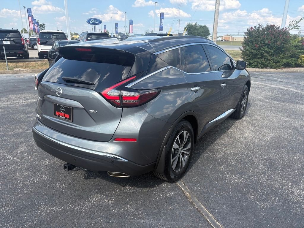 Used 2020 Gray Nissan SV image 5