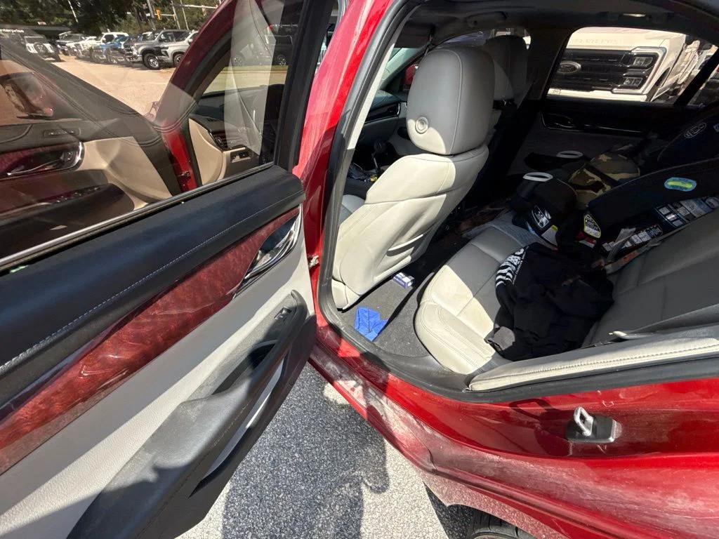 Used 2018 Red Cadillac 2.0L Turbo Luxury image 15