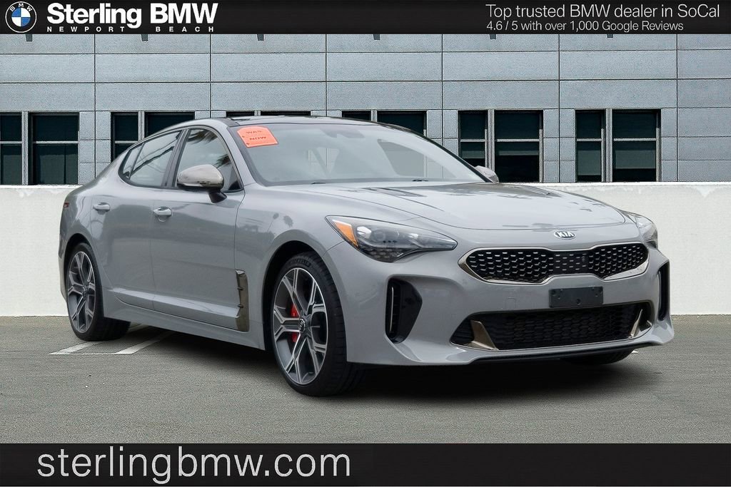 2020 Kia Stinger GT2's photo