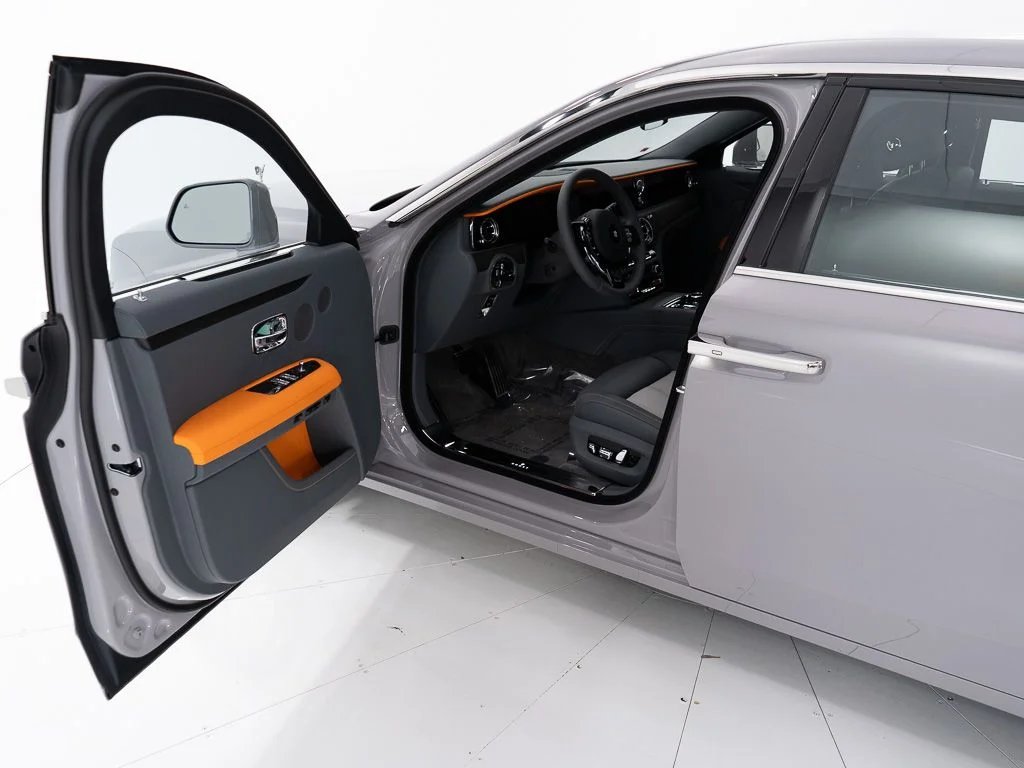 New 2026 Tempest Grey Rolls-Royce  image 10