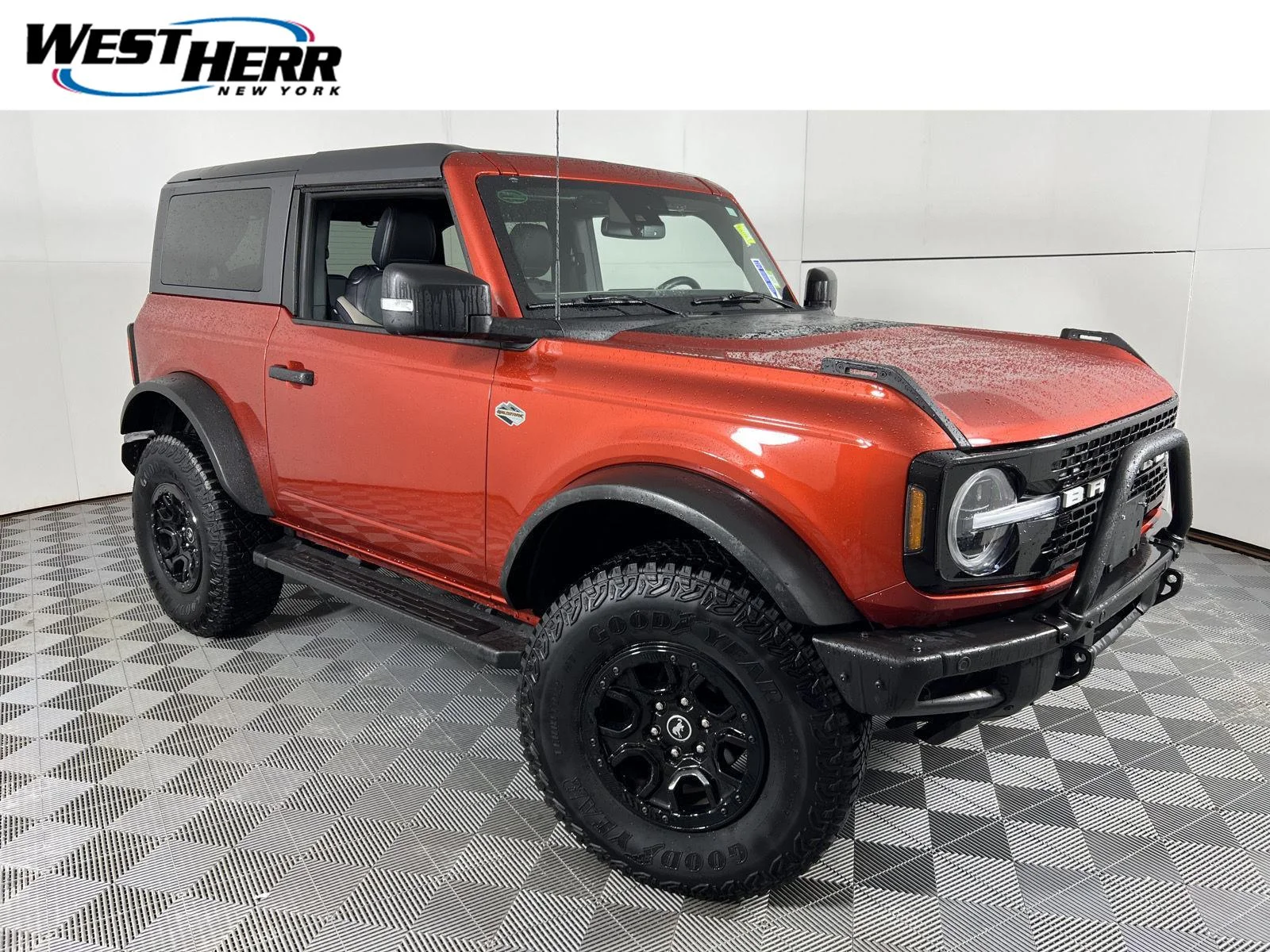 2022 Ford Bronco Wildtrak Advanced 4x4's photo