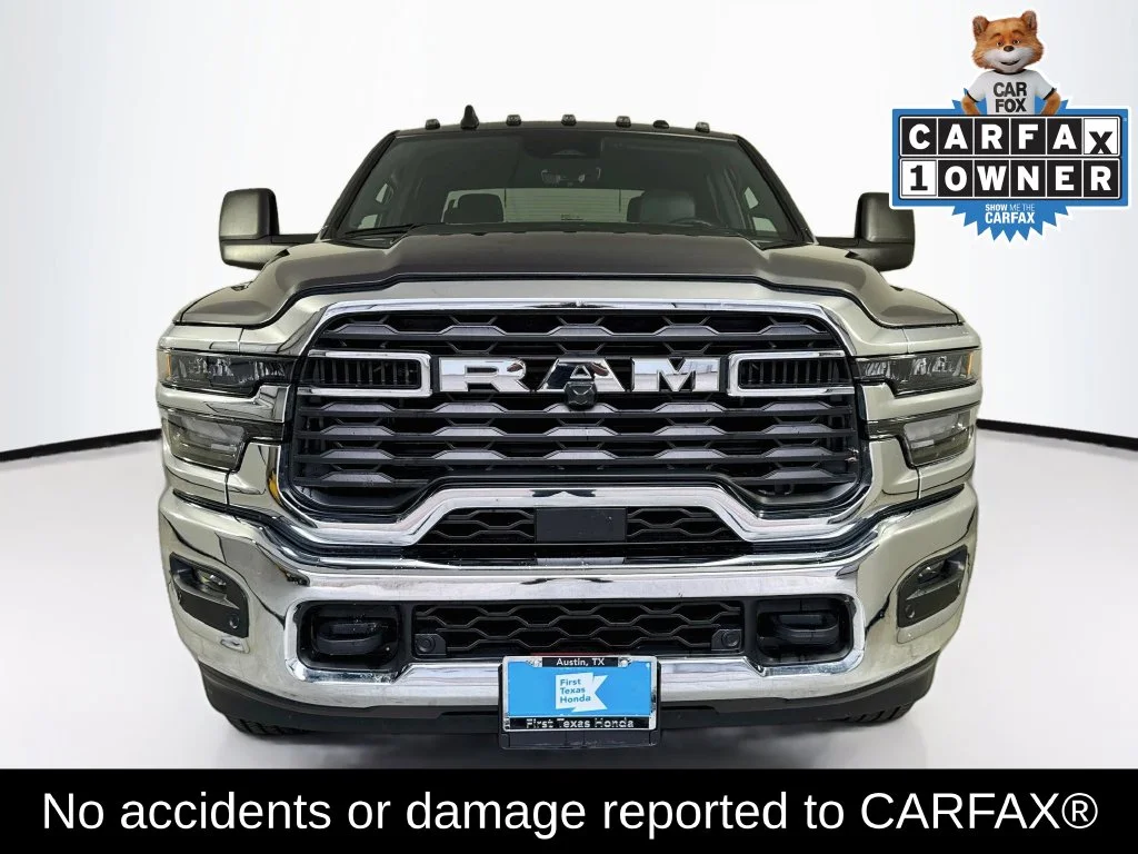 Used 2025 Granite Crystal Metallic Clearcoat Ram Tradesman image 2