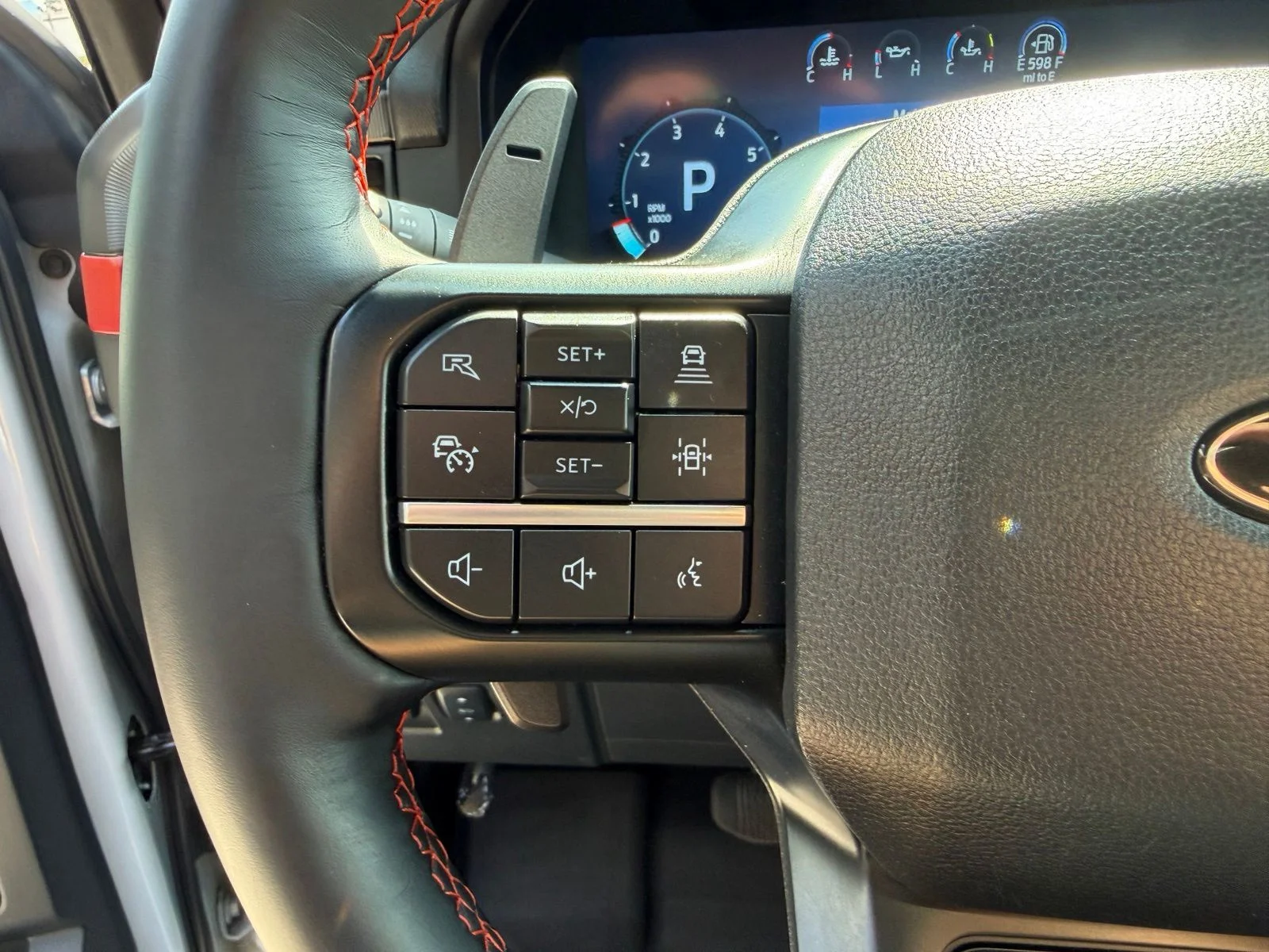Used 2025 White Ford Raptor image 17
