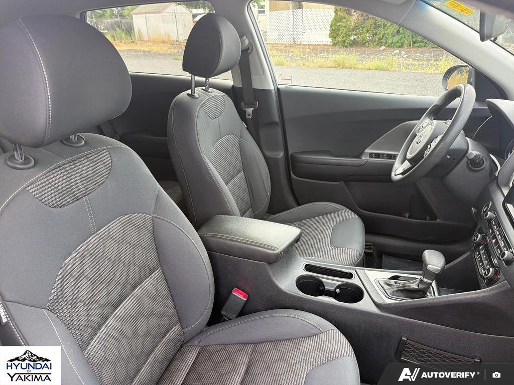 Used 2017 Metal Stream Kia LX image 22