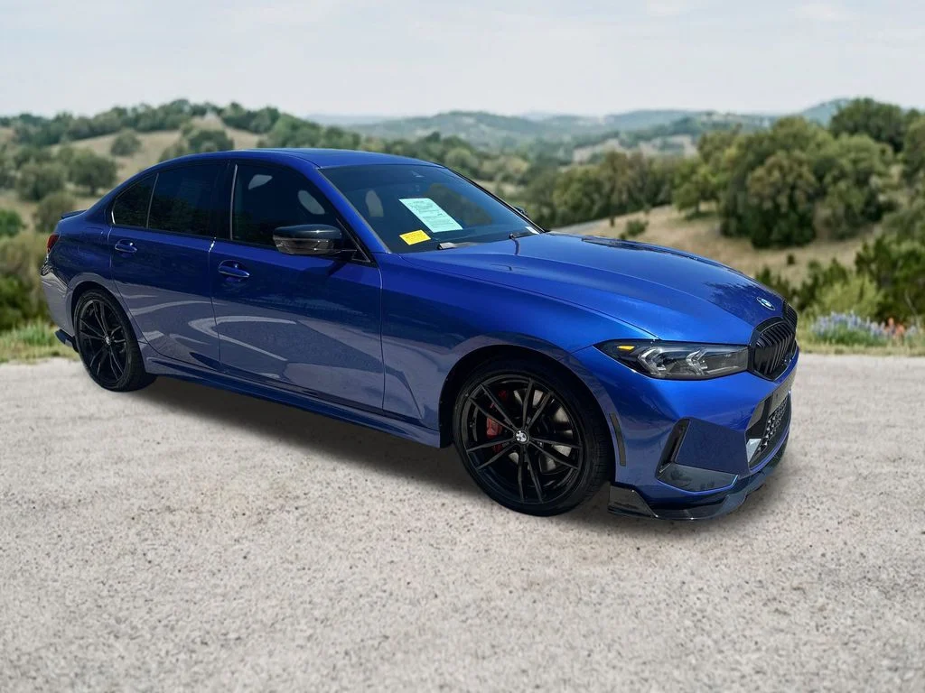 2023 BMW 3 Series 330i xDrive Sedan's photo