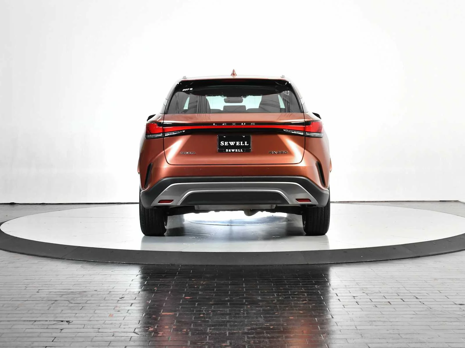 Certified Used 2025 COPPER CREST Lexus Premium image 5