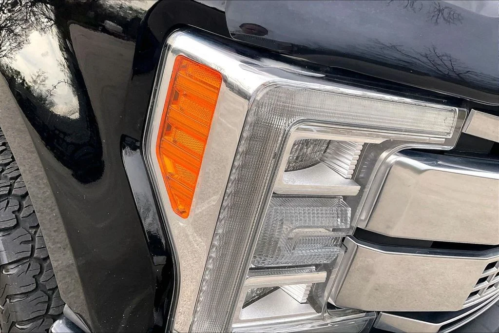 Used 2017 Black Ford Platinum image 29