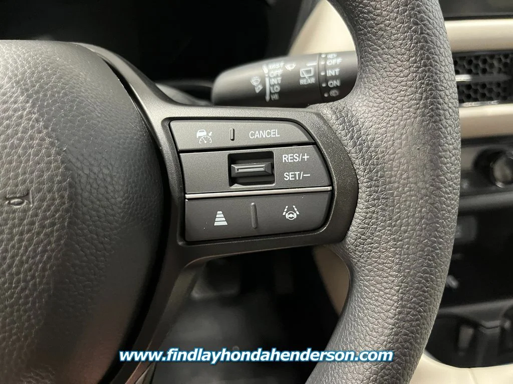 New 2027 Platinum White Pearl Honda LX image 17