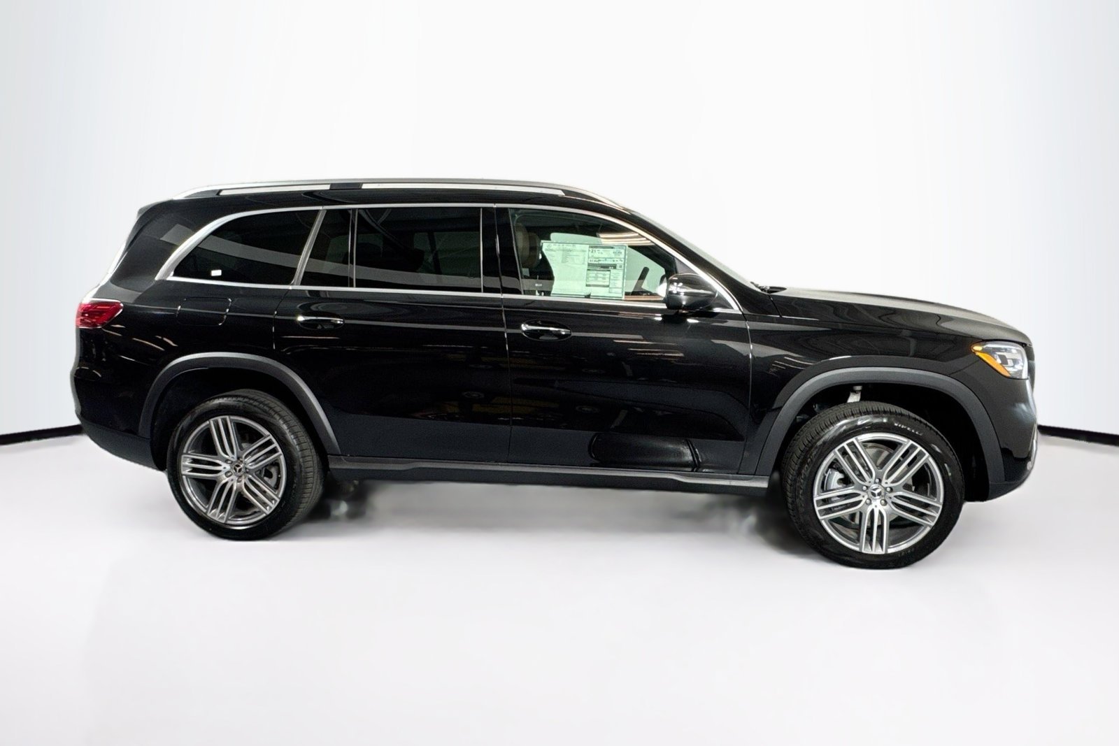 New 2026 Obsidian Black Metallic Mercedes-Benz GLS 450 image 4