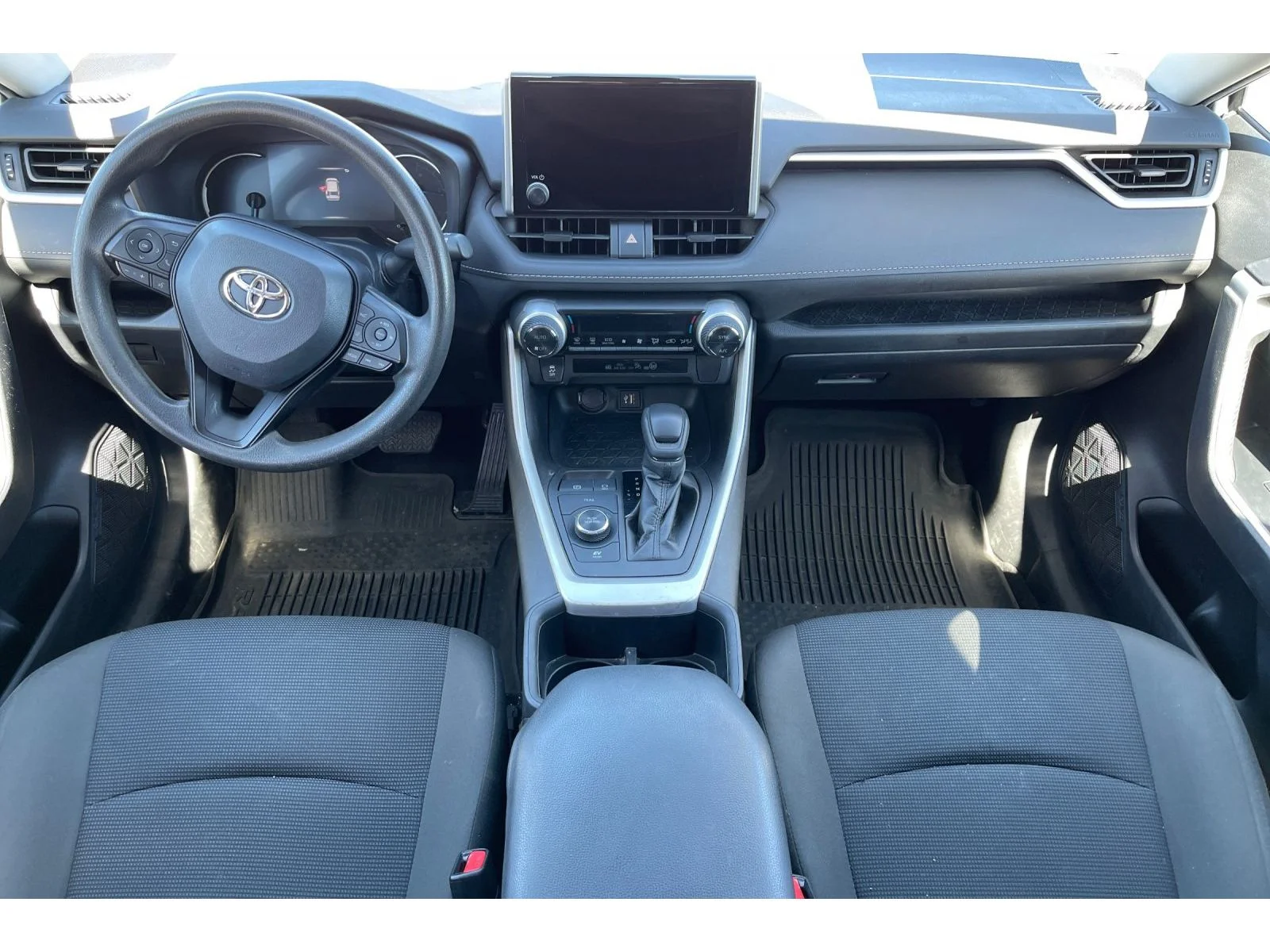 Used 2023 Ice Cap Toyota Hybrid LE image 16
