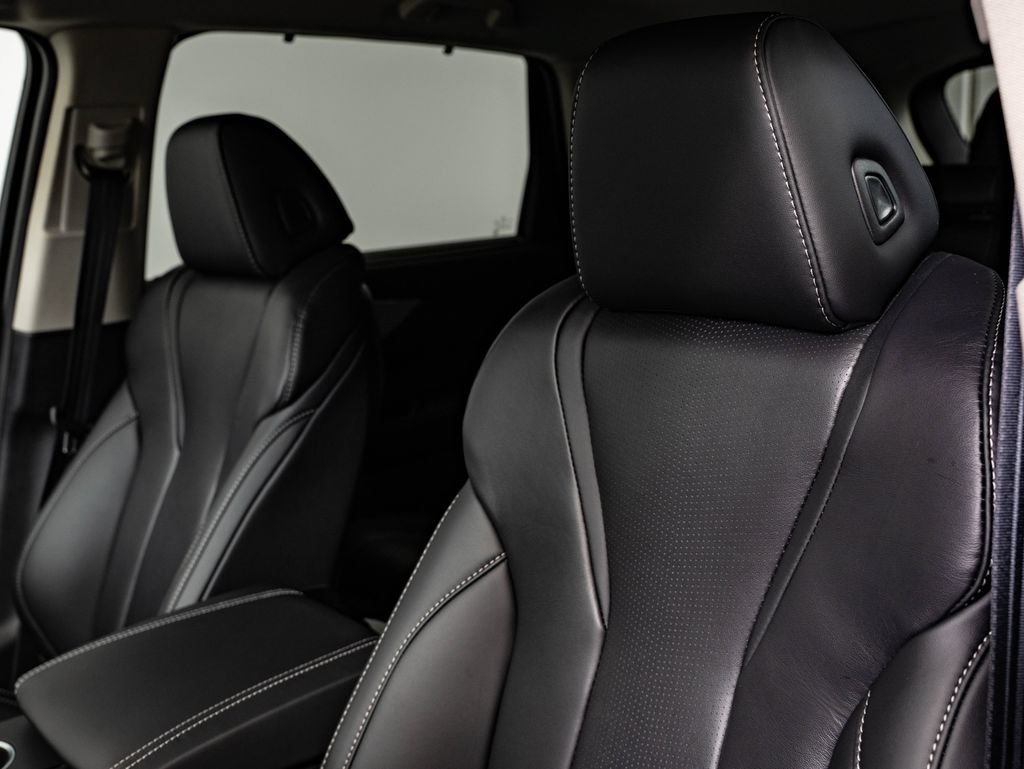 New 2026 Majestic Black Pearl Acura Technology Package image 25
