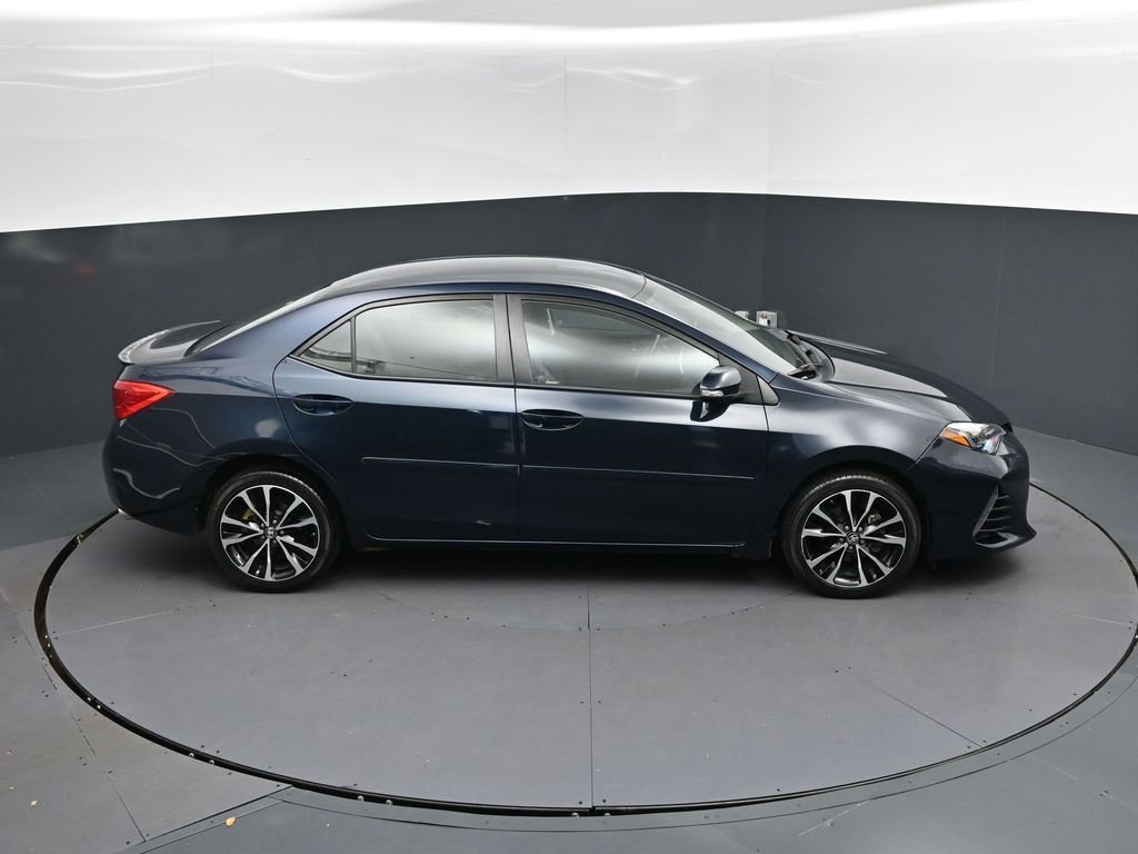 Used 2018 Blue Toyota SE image 36