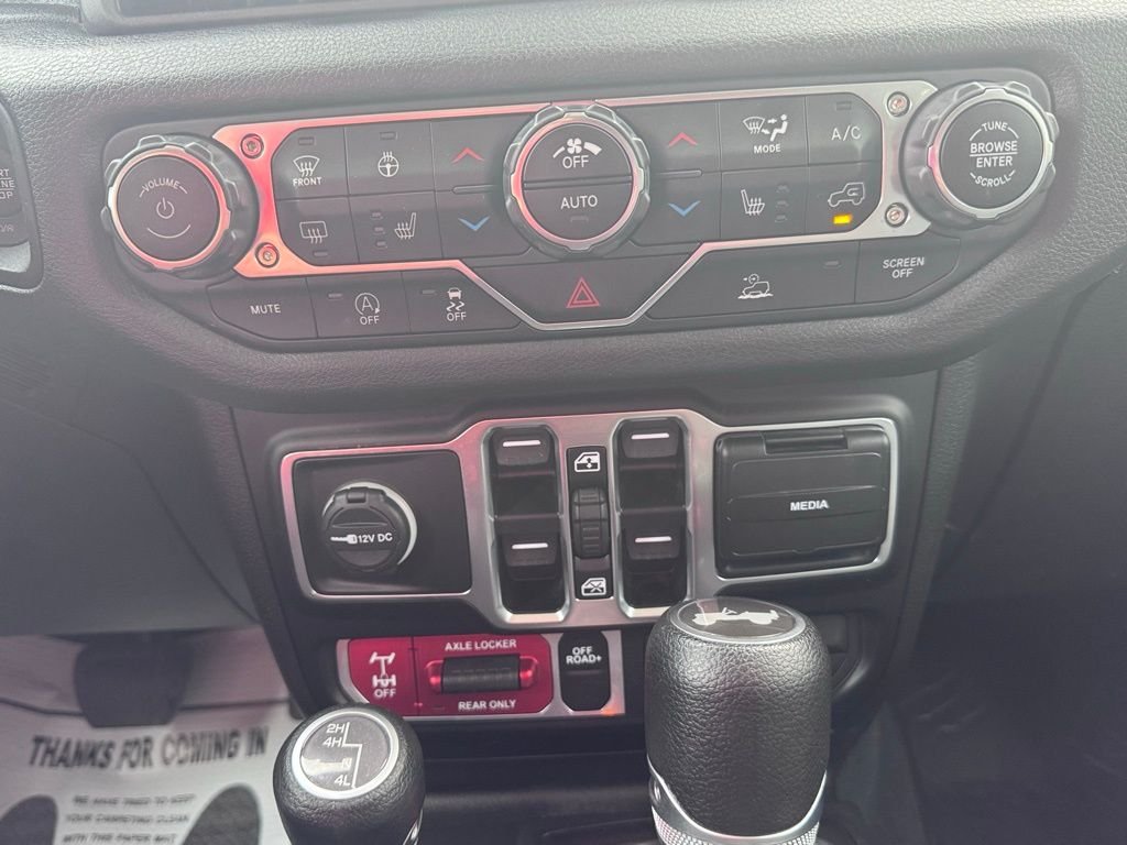 Used 2024 White Jeep Sport image 22