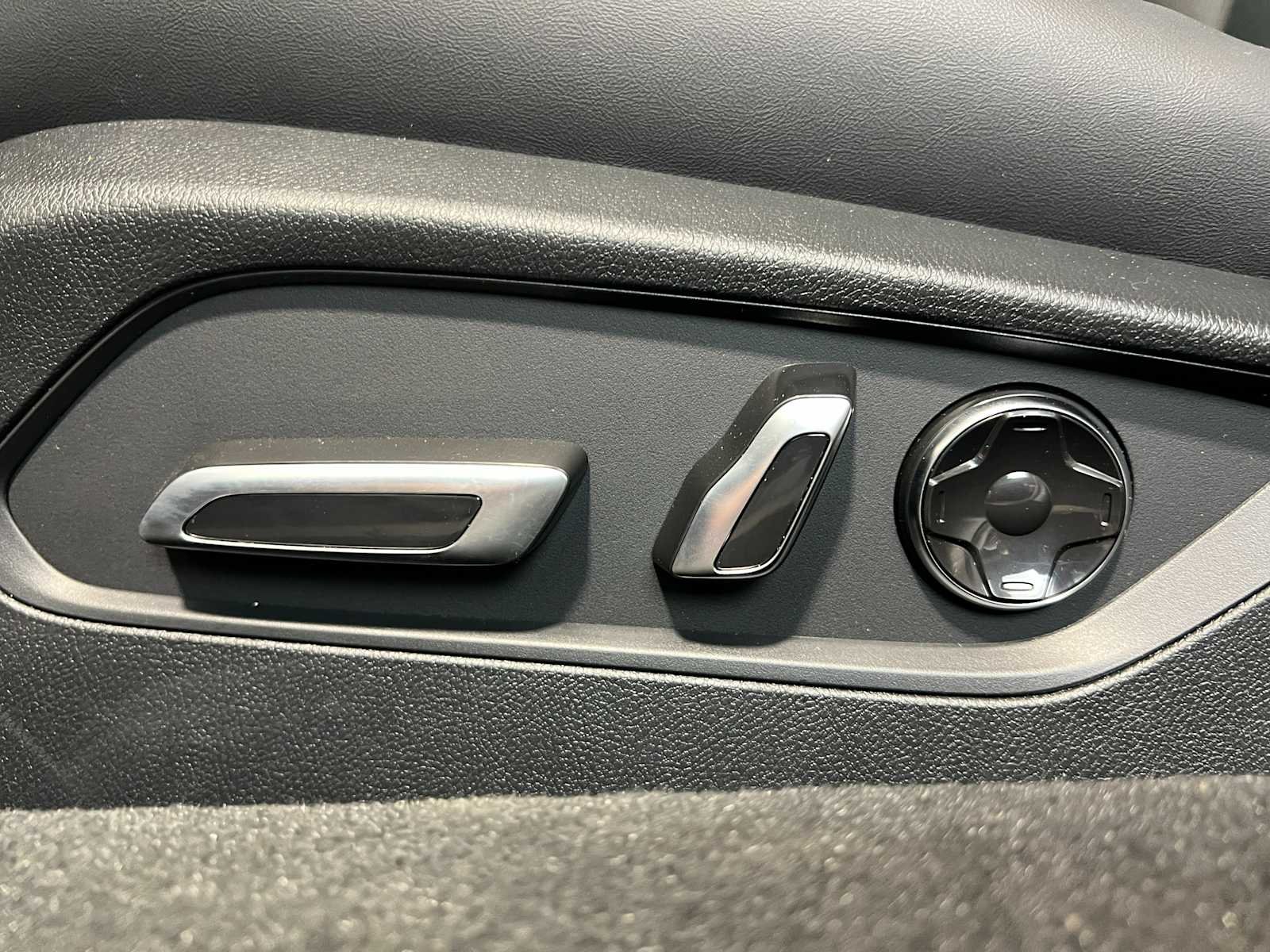 2025 Acura TLX A-Spec Package - Photo 16