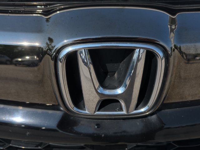 Used 2021 White Honda Sport image 37