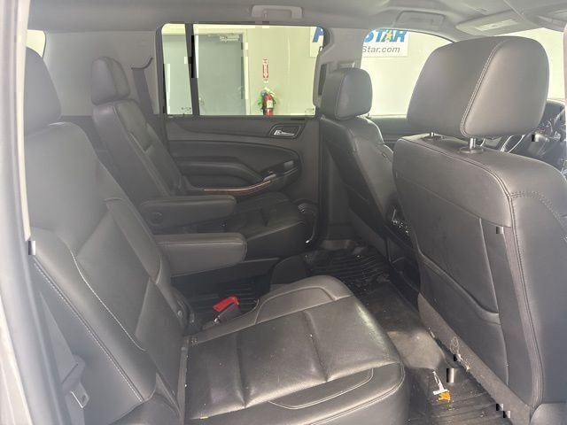 Used 2020 Silver Chevrolet Premier image 23