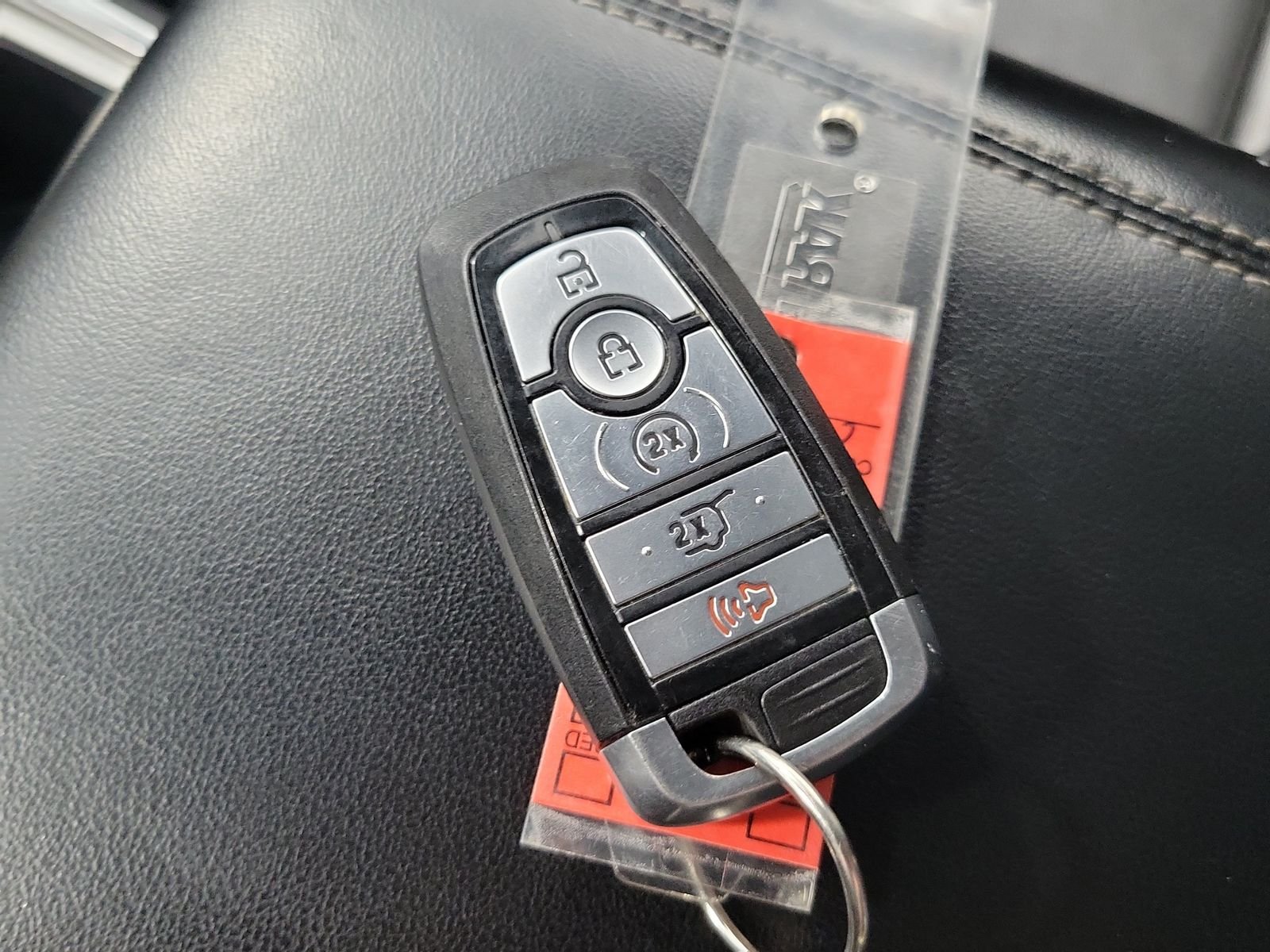 Used 2020 Silver Ford XLT image 23