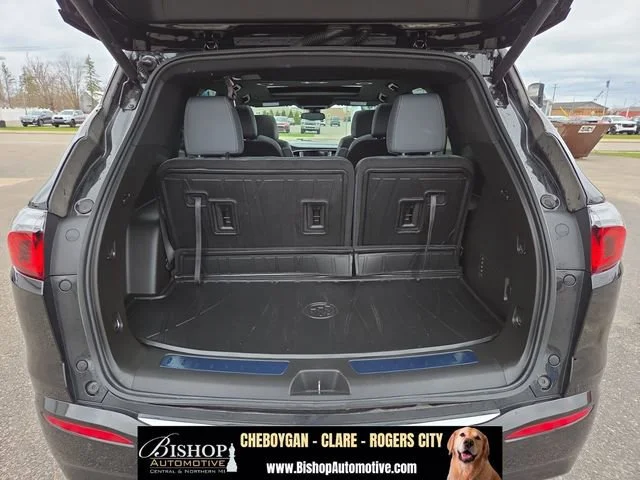Pre-Owned 2024 Buick Enclave Essence image 32
