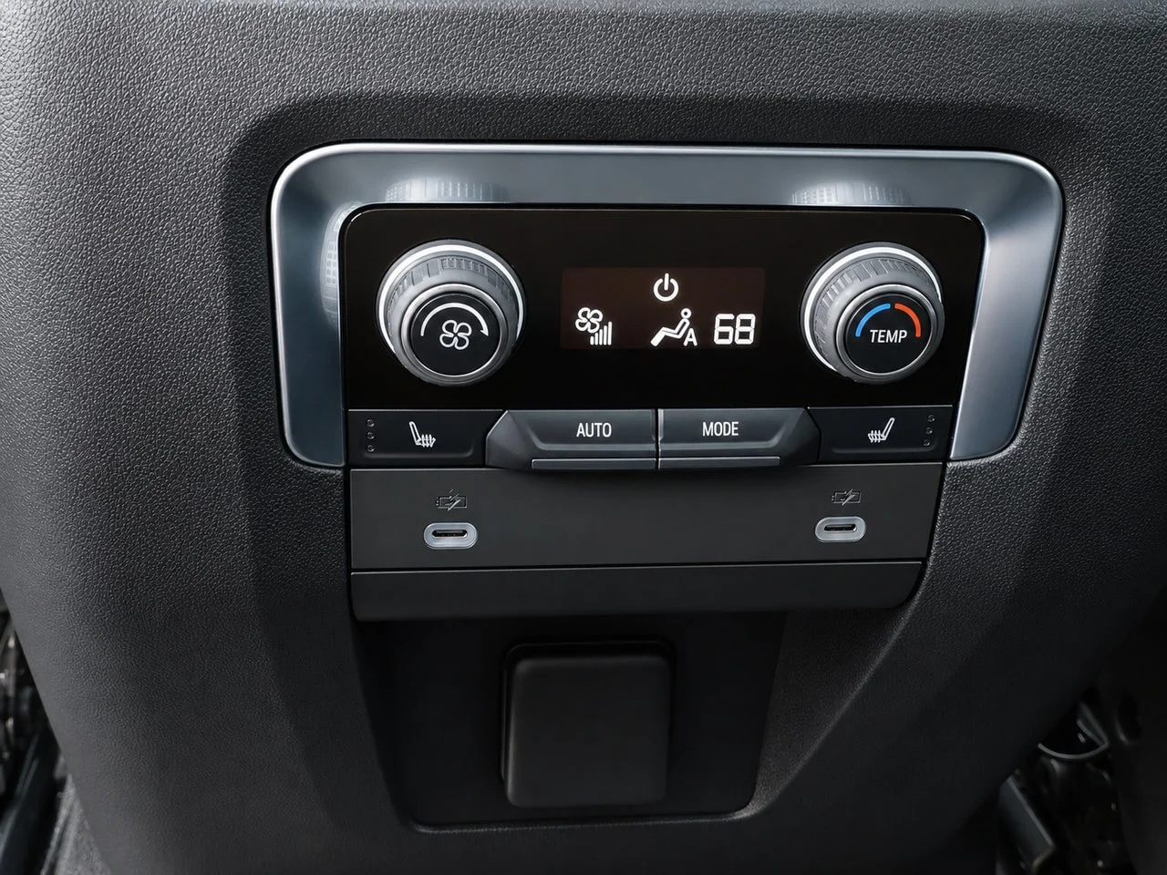 Used 2015 Sea Grass Chevrolet LT w/1LT image 31
