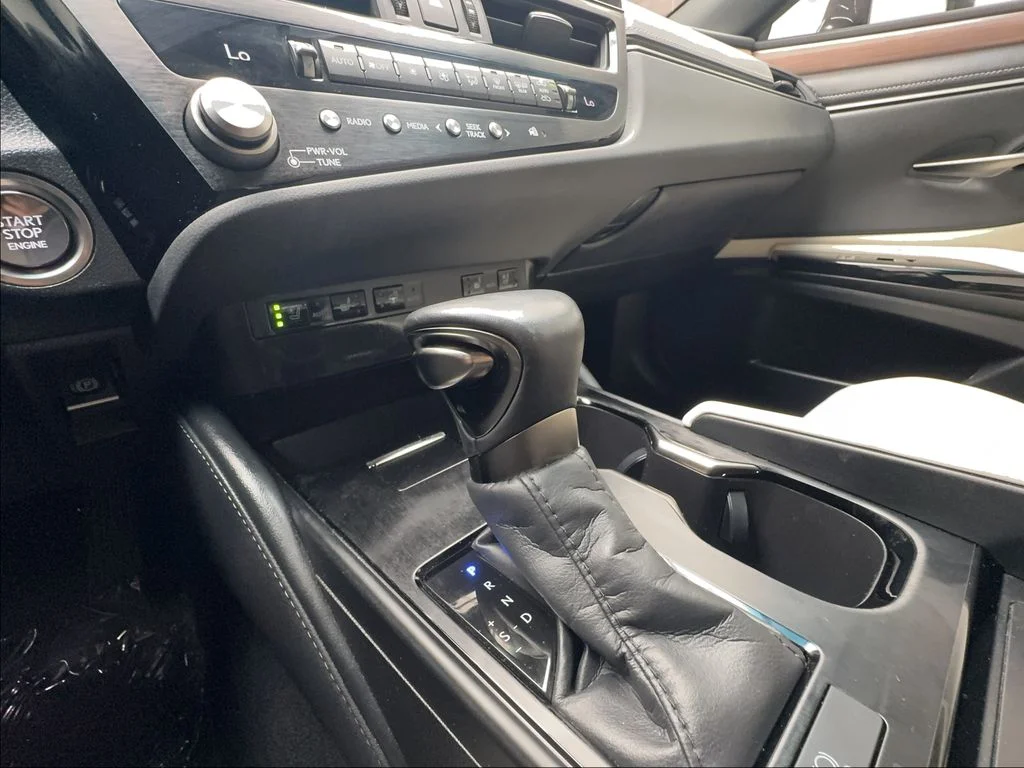 Used 2024 Black Lexus 350 image 45