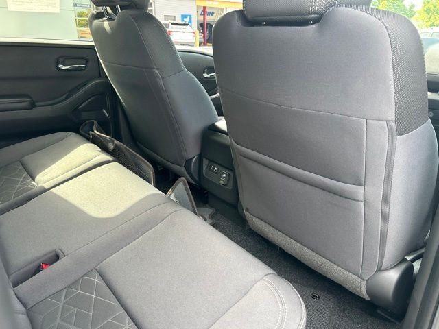 Used 2025 White Nissan SV image 12