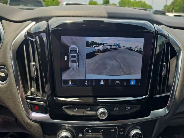 Used 2023 White Chevrolet LT image 25
