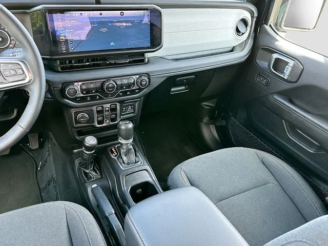 Used 2024 Black Jeep Sahara image 24